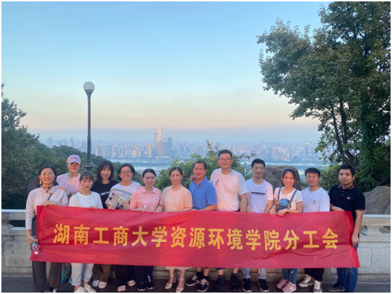 1631494285063039164.png 攀登照片.png